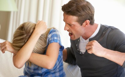 Мужчина‌ ‌хамит‌ ‌и‌ ‌грубит‌ ‌в‌ ‌отношениях:‌ ‌причины‌ ‌грубости‌ ‌и‌ ‌как‌ ‌с‌ ‌ней‌ ‌бороться‌