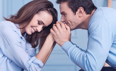 Как укрепить взаимопонимание в новых и многолетних отношениях: секреты языка любви