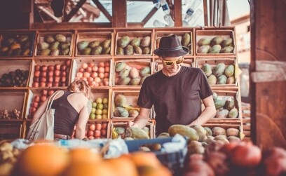 Советы, которые помогут познакомиться с девушкой продавцом