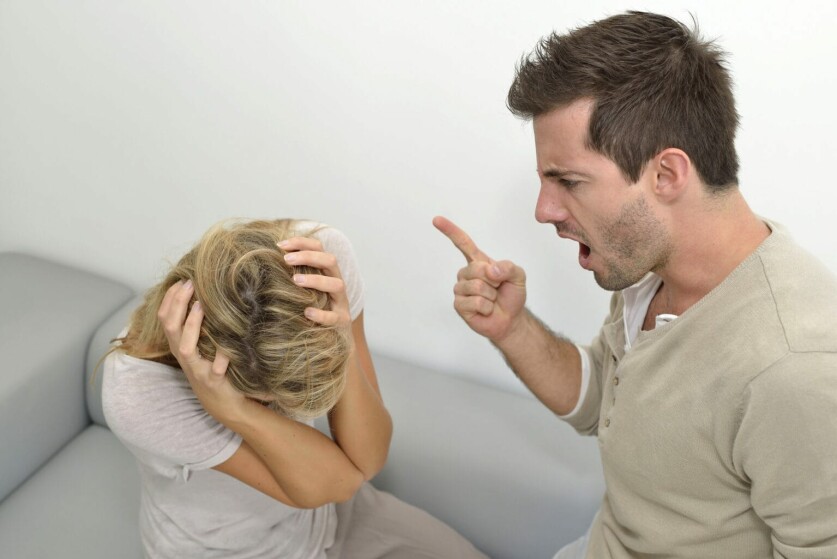 Пассивная‌ ‌агрессия‌ ‌у‌ ‌мужчин‌ ‌в‌ ‌отношении‌ ‌женщин:‌ ‌признаки‌ ‌и‌ ‌как‌ ‌бороться‌