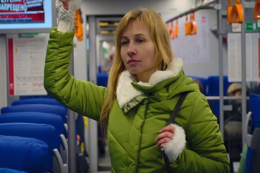 Знакомство с девушкой в автобусе: что нужно знать, чтобы привлечь внимание