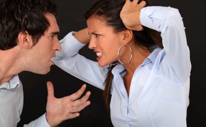 Как проявляется галантность мужчин в отношении к женщинам