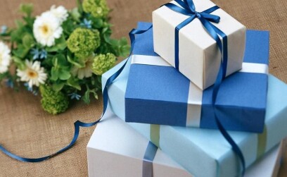 Топовые телевизоры в подарок на свадьбу: что и как выбрать?