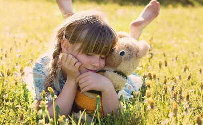 Как красиво подкатить к девочке в 11-12 лет: правила, общие темы, фразы