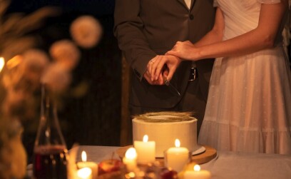 Зажжение семейного очага на свадьбе — значение обряда и как проводится