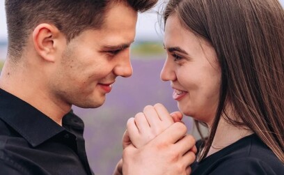 Как строить отношения со стеснительным мужчиной