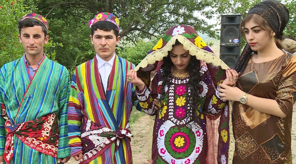 etnicheskie tadzhiki